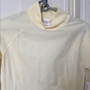 Athleta Cream Long Sleeve Top
